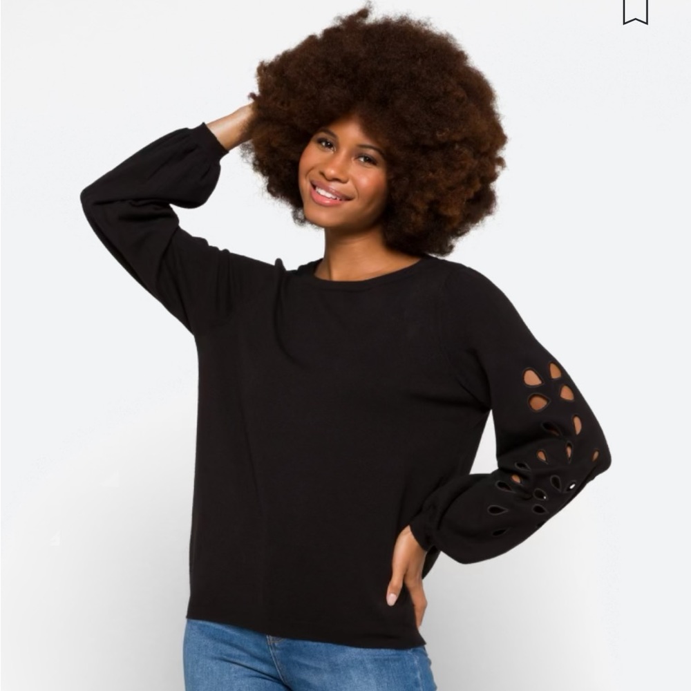Vero Moda Brandi Balloon Floral Sleeve Cut Out Chic Crew Neck Sweater in Black